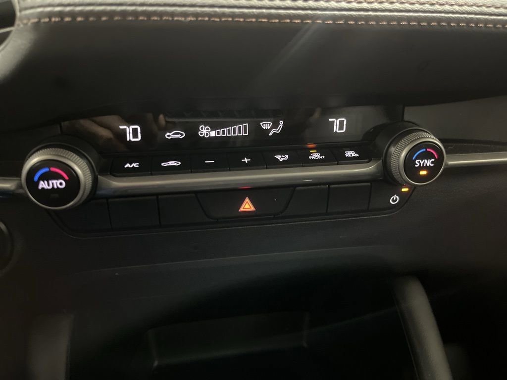 Used 2024 MAZDA MAZDA3 s image 16