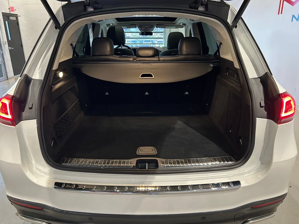 Used 2020 Mercedes-Benz GLE 580 4MATIC w/ MBUX Technology Package image 32