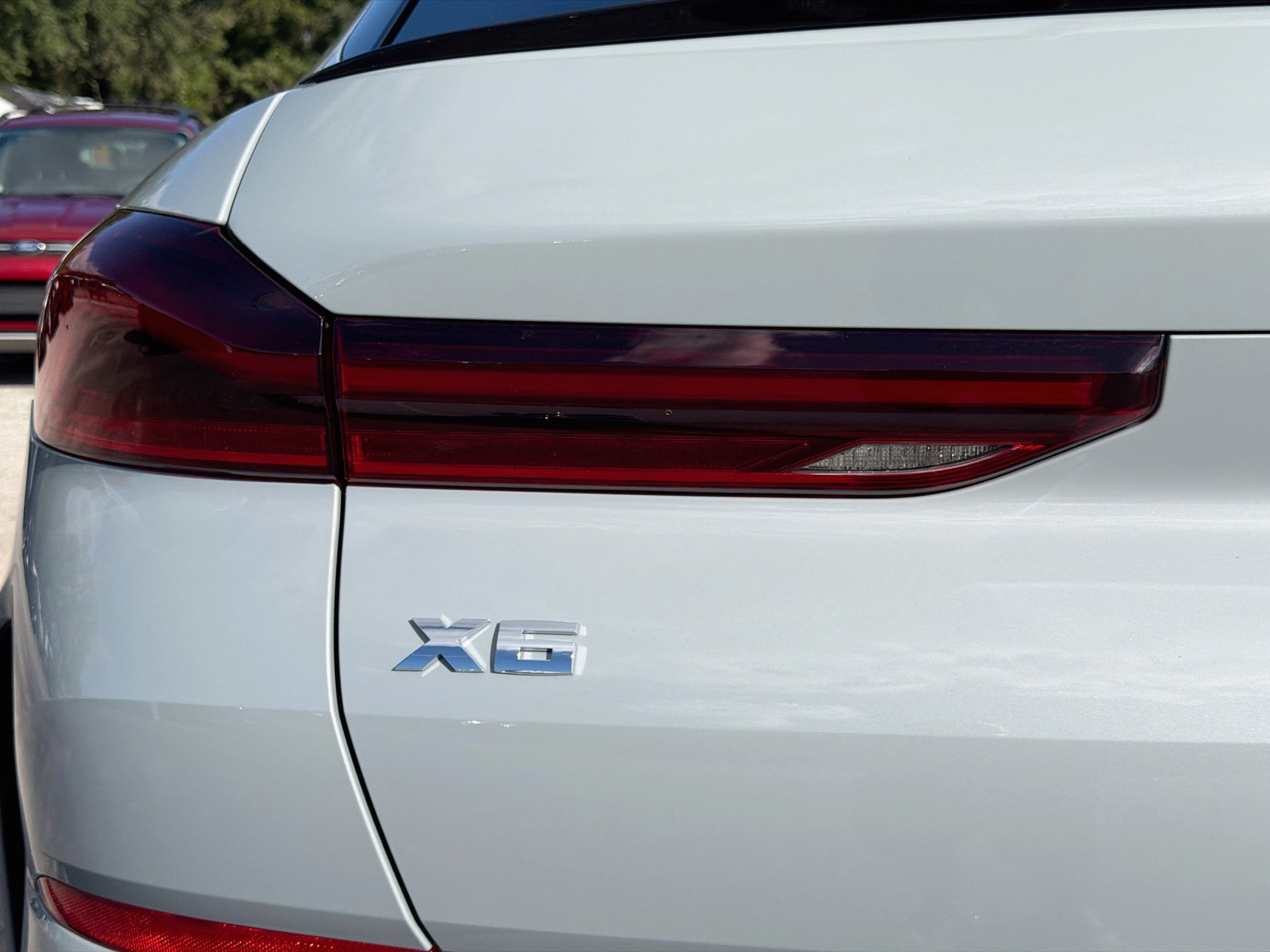 Used 2025 BMW X6 M60i AWD/4WD image 10