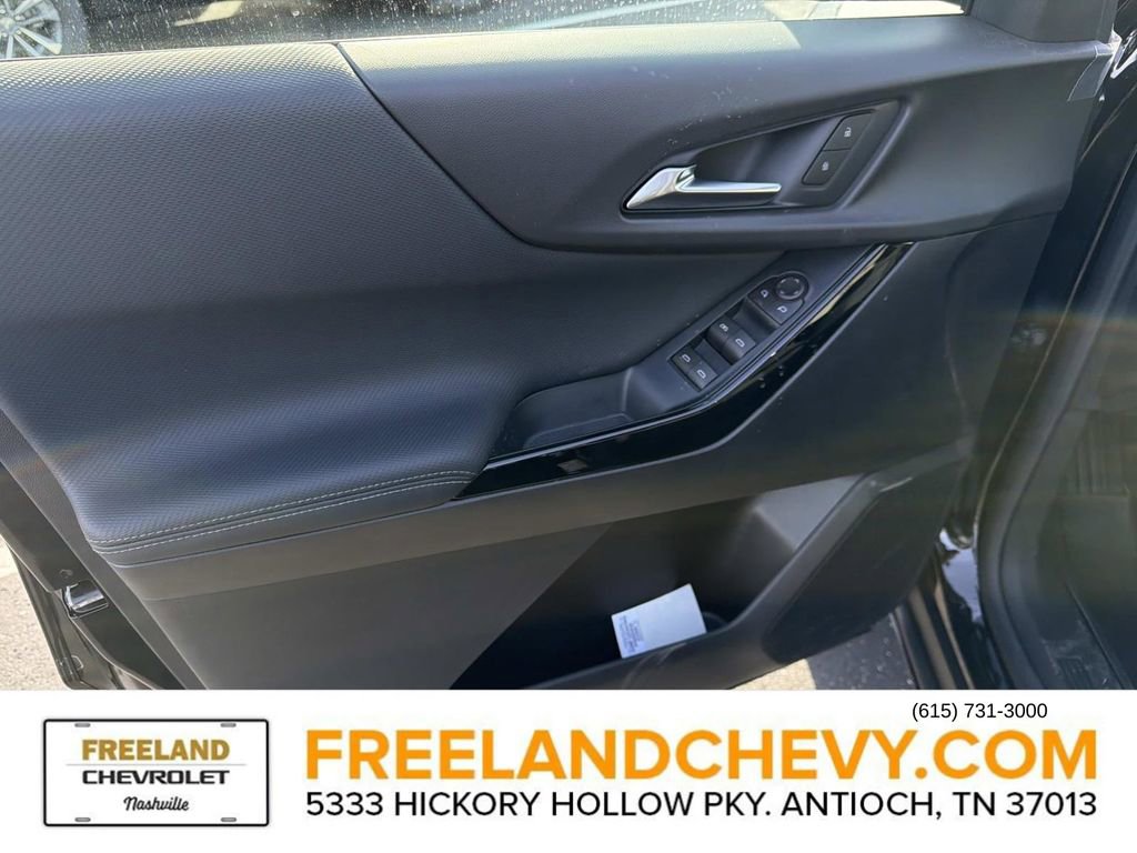 New 2026 Chevrolet Equinox LT image 18