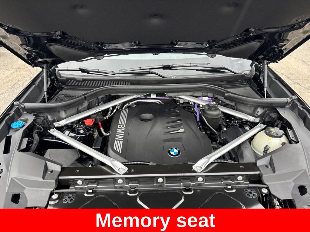 Used 2024 BMW X5 xDrive40i AWD/4WD image 13