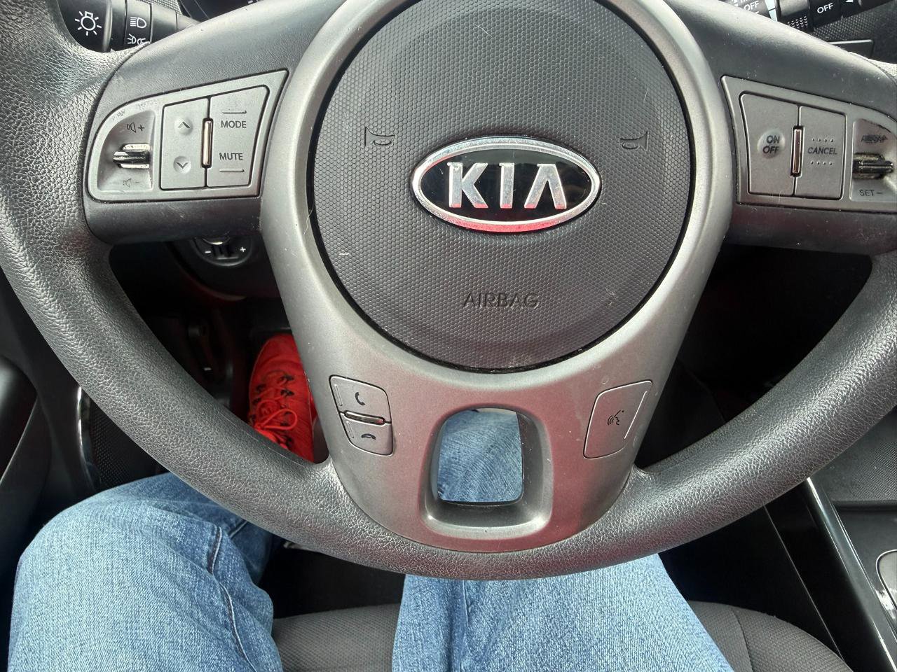 Used 2011 Kia Soul + w/ Audio Pkg image 17