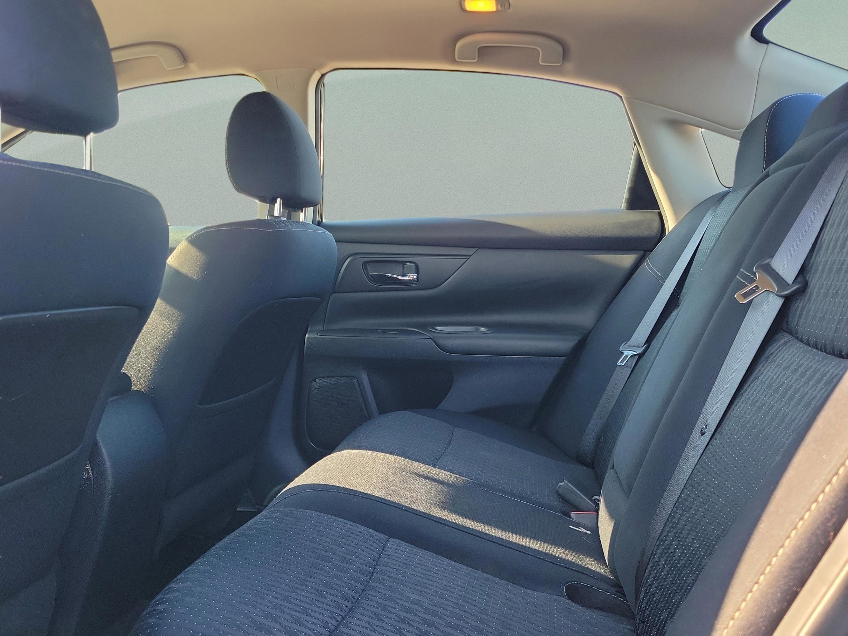 Used 2017 Nissan Altima 2.5 S w/ Power Driver Seat Package image 11