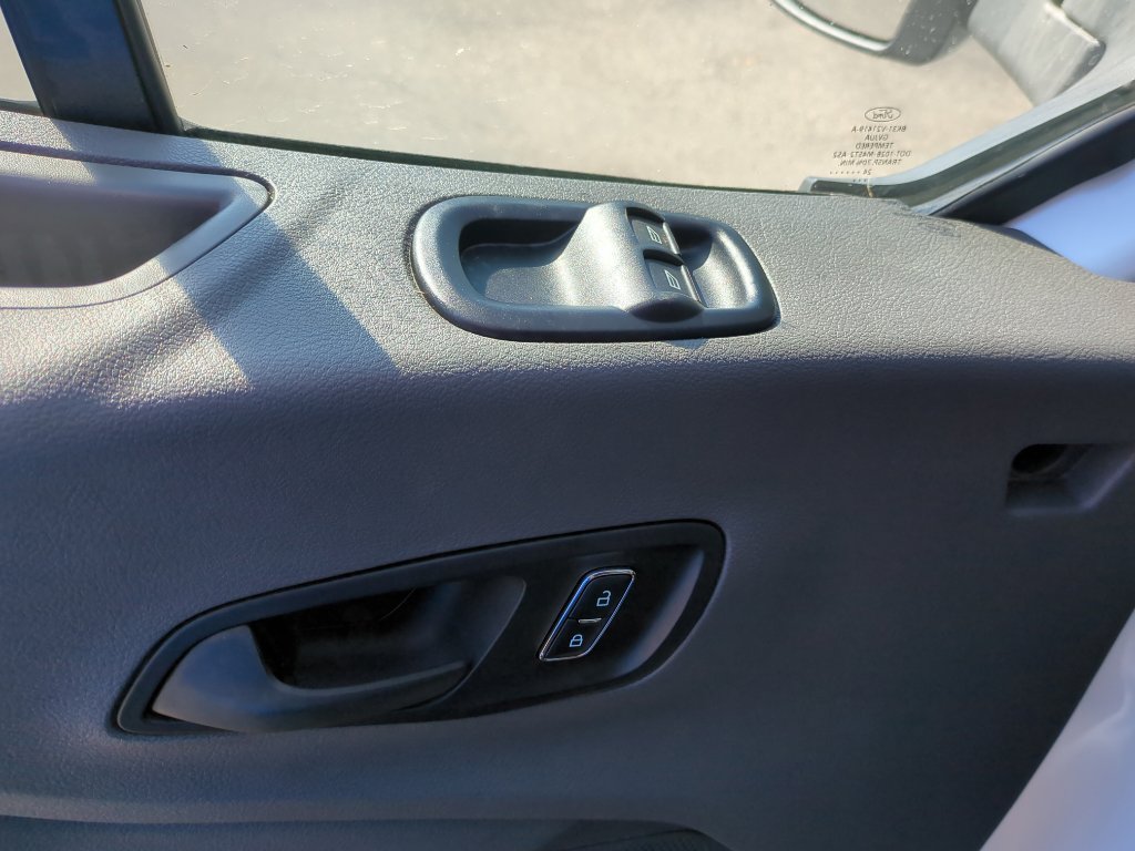 Used 2024 Ford E-Transit 148 High Roof Extended image 13