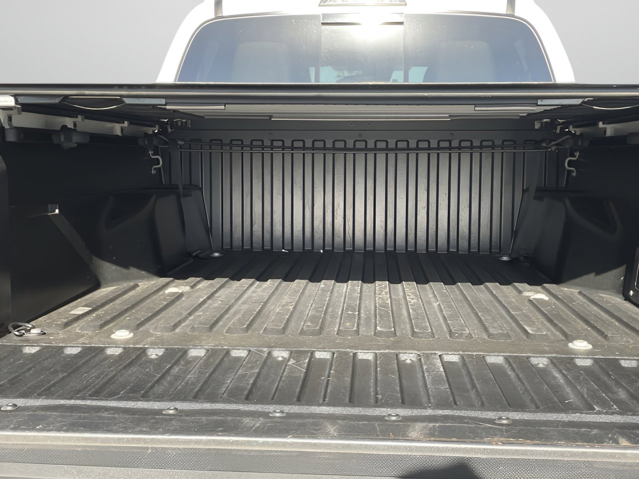Used 2021 Toyota Tacoma SR5 image 8