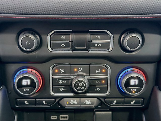 Used 2024 Chevrolet Tahoe RST w/ Luxury Package AWD/4WD image 16