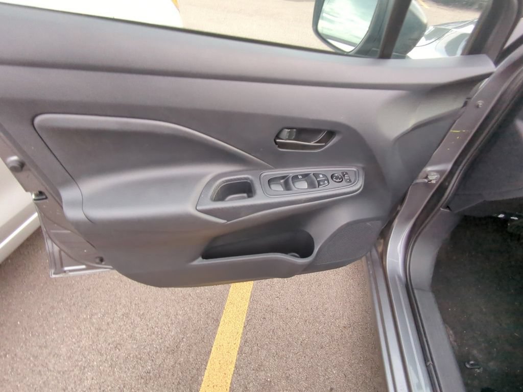 Used 2024 Nissan Versa S w/ Trunk Package FWD image 7