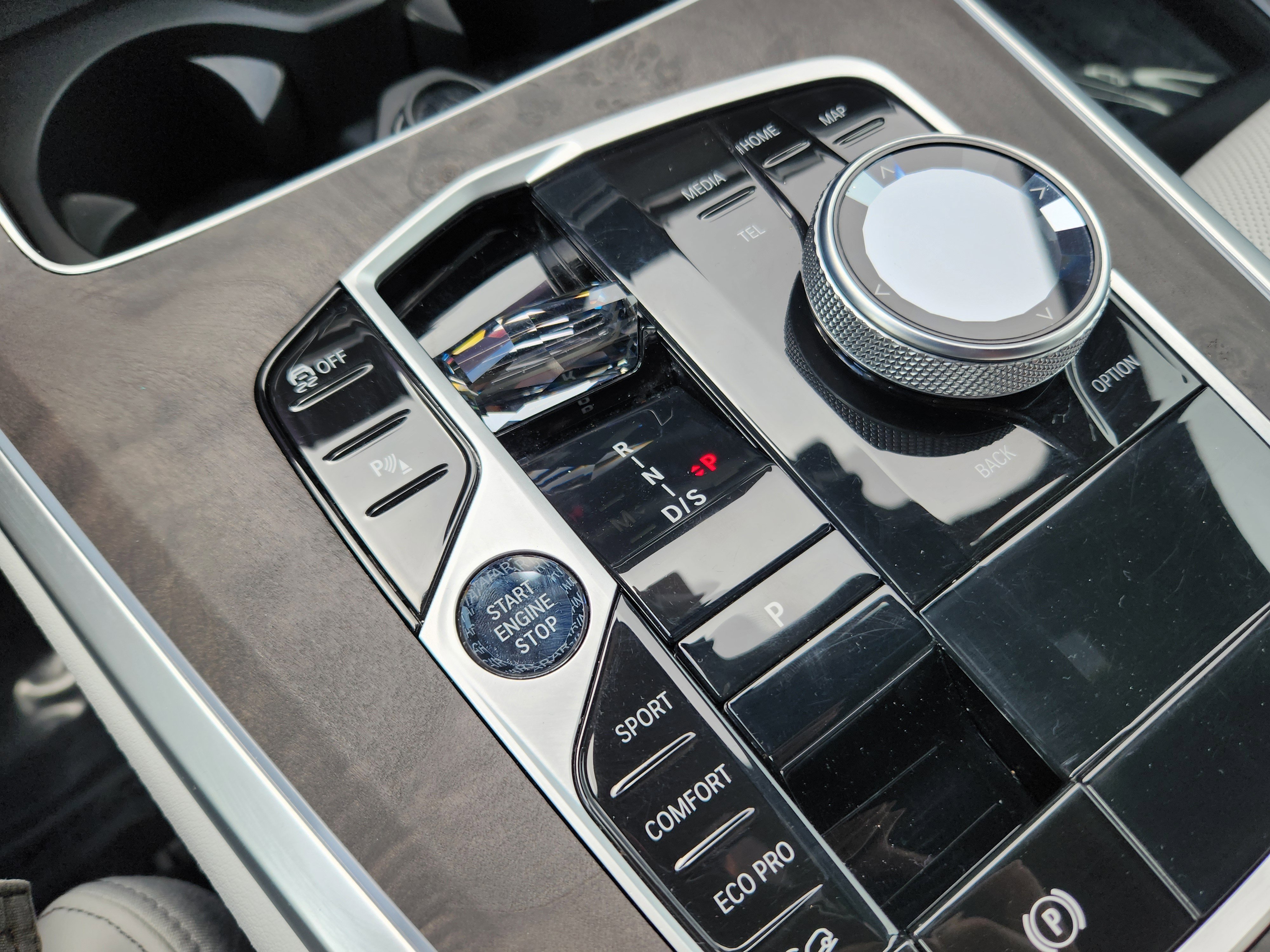 Used 2025 BMW X5 xDrive40i w/ Executive Package image 12