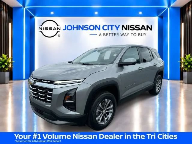 Used 2025 Chevrolet Equinox LT FWD image 8
