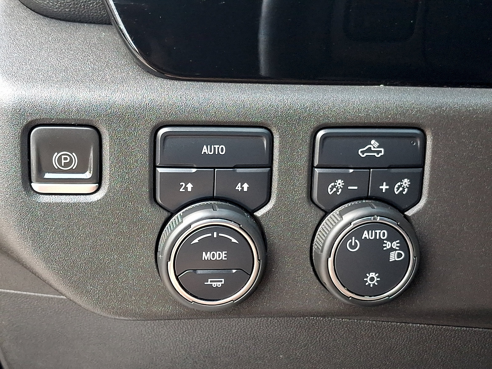 Certified 2023 Chevrolet Silverado 1500 LT AWD/4WD image 24