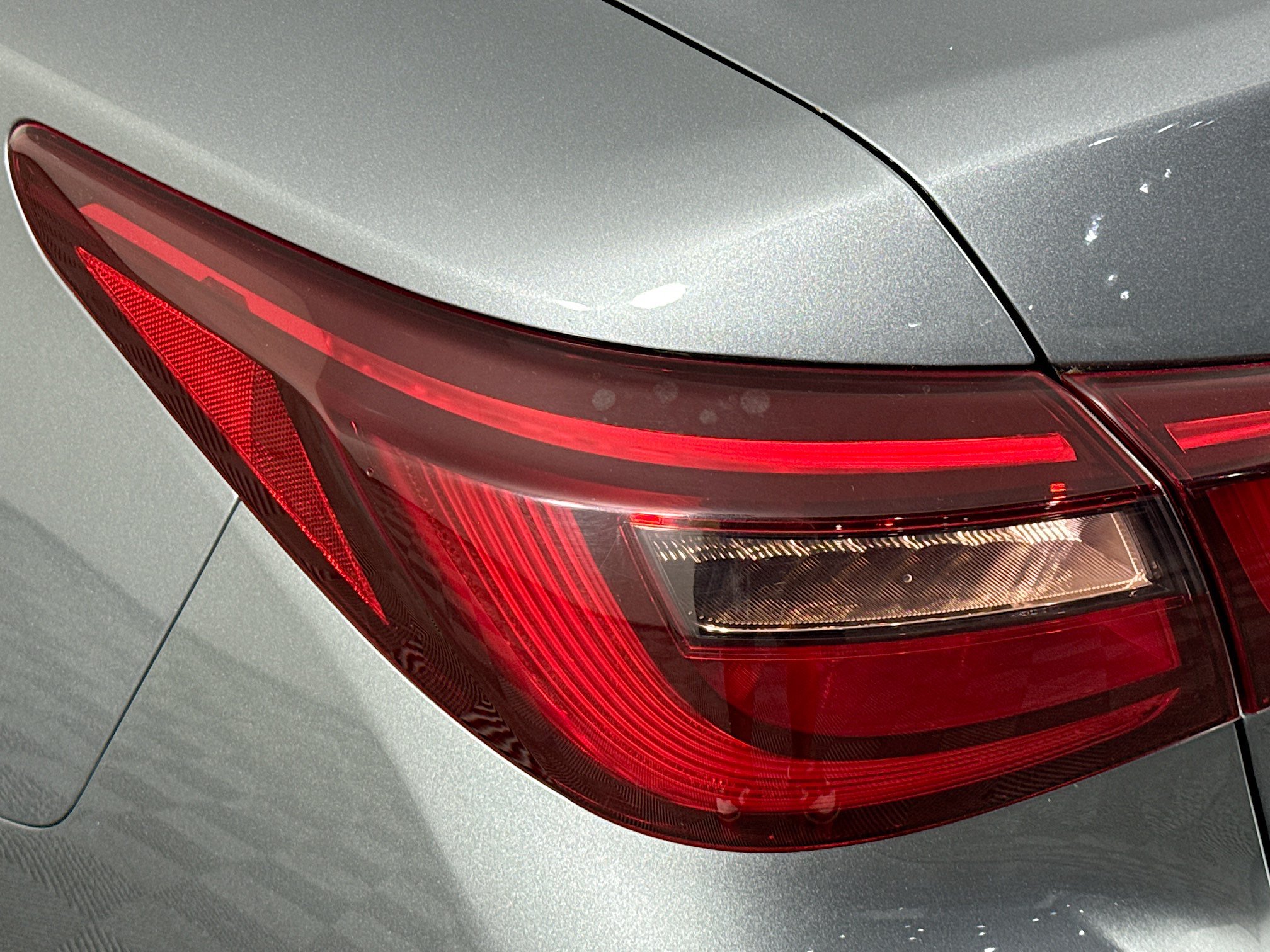 Used 2021 INFINITI Q50 Luxe RWD image 34