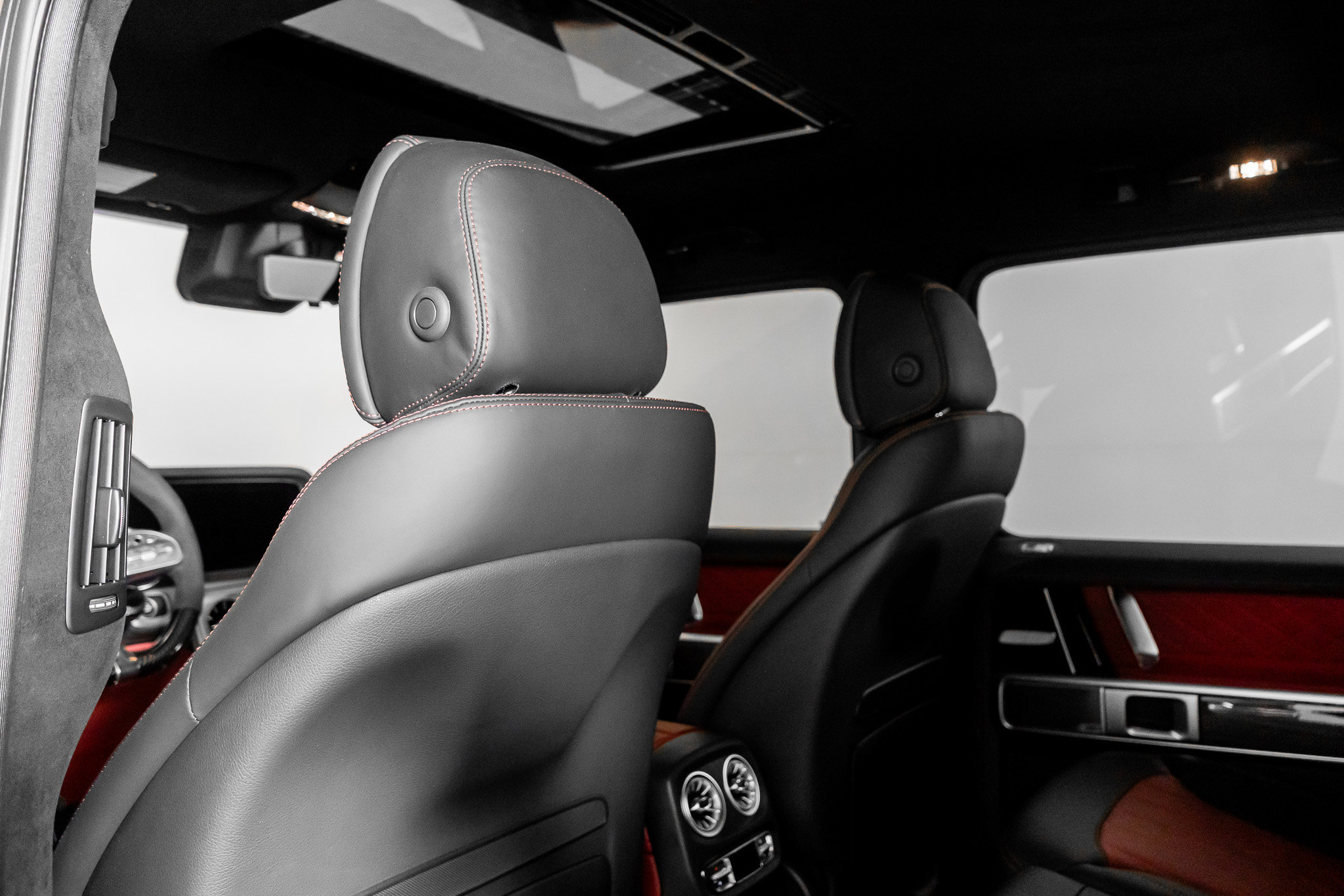 Used 2024 Mercedes-Benz G 63 AMG Squared image 35