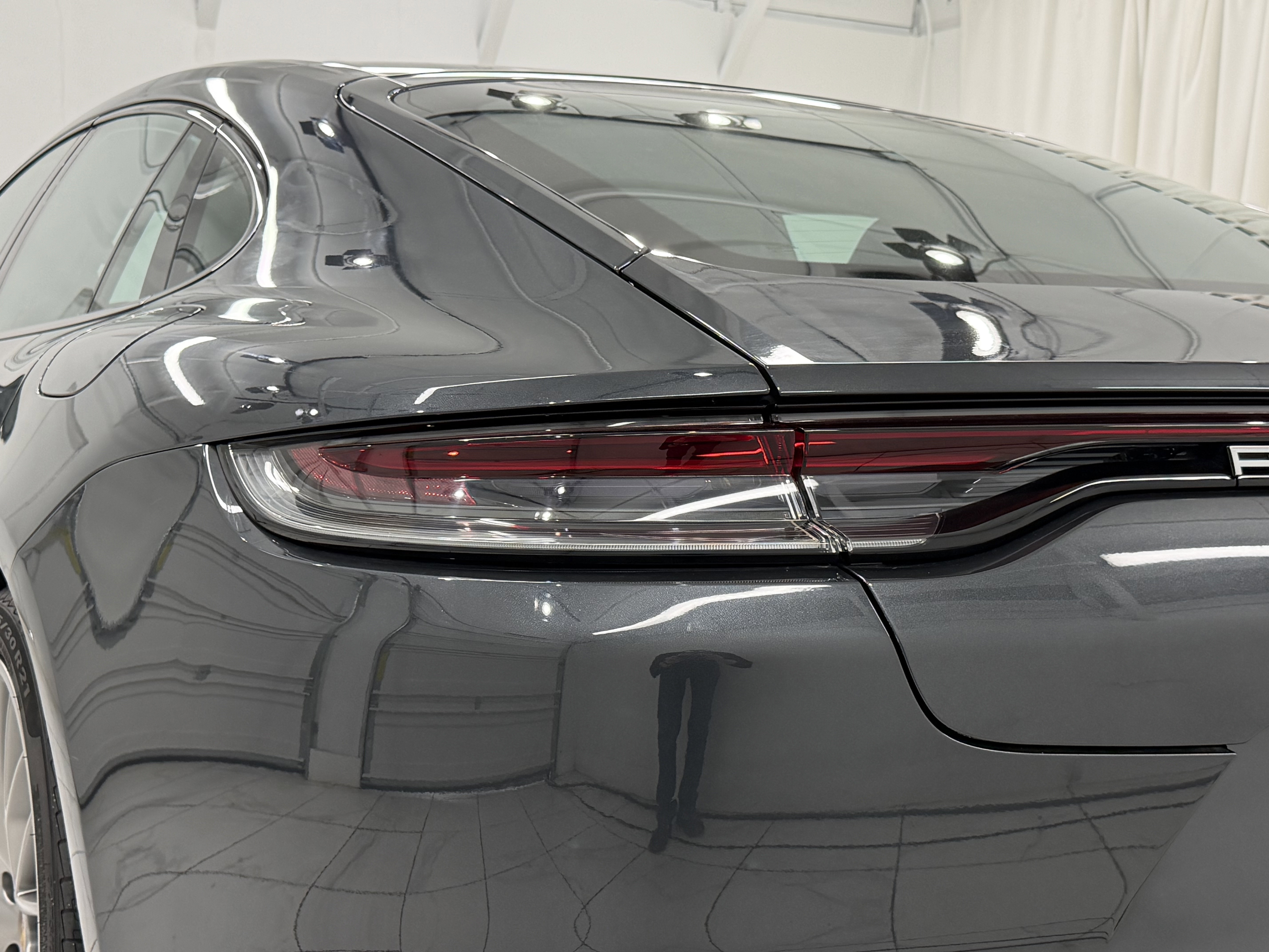 Certified 2023 Porsche Panamera 4 image 18