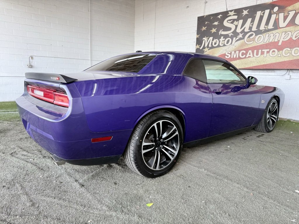 Used 2013 Dodge Challenger SRT8 Core image 11