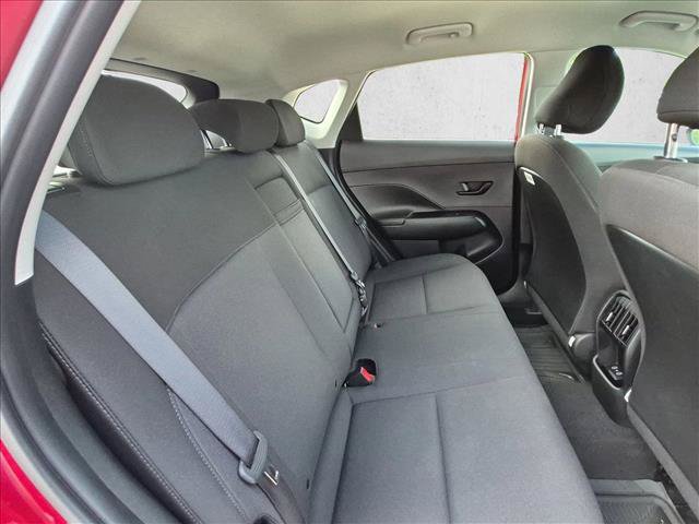 Used 2024 Hyundai Kona SEL FWD image 13