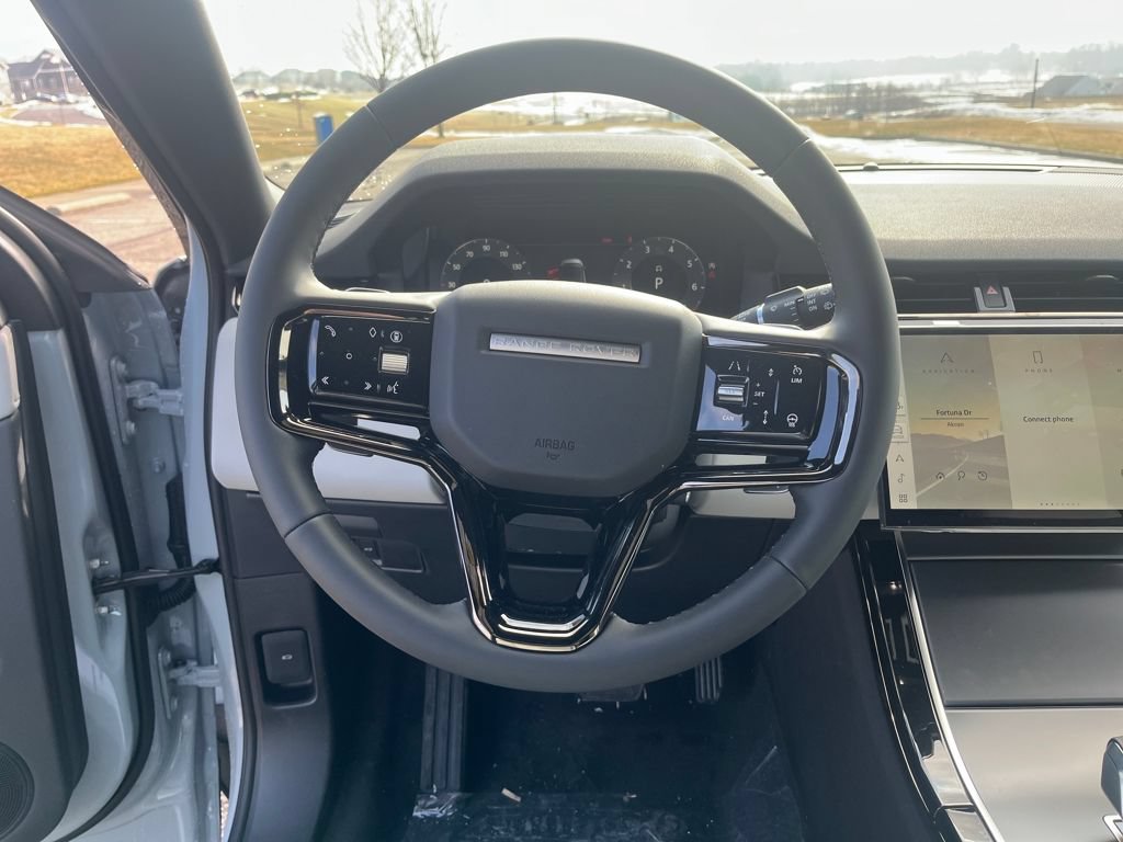Used 2026 Land Rover Range Rover Evoque S AWD/4WD image 16