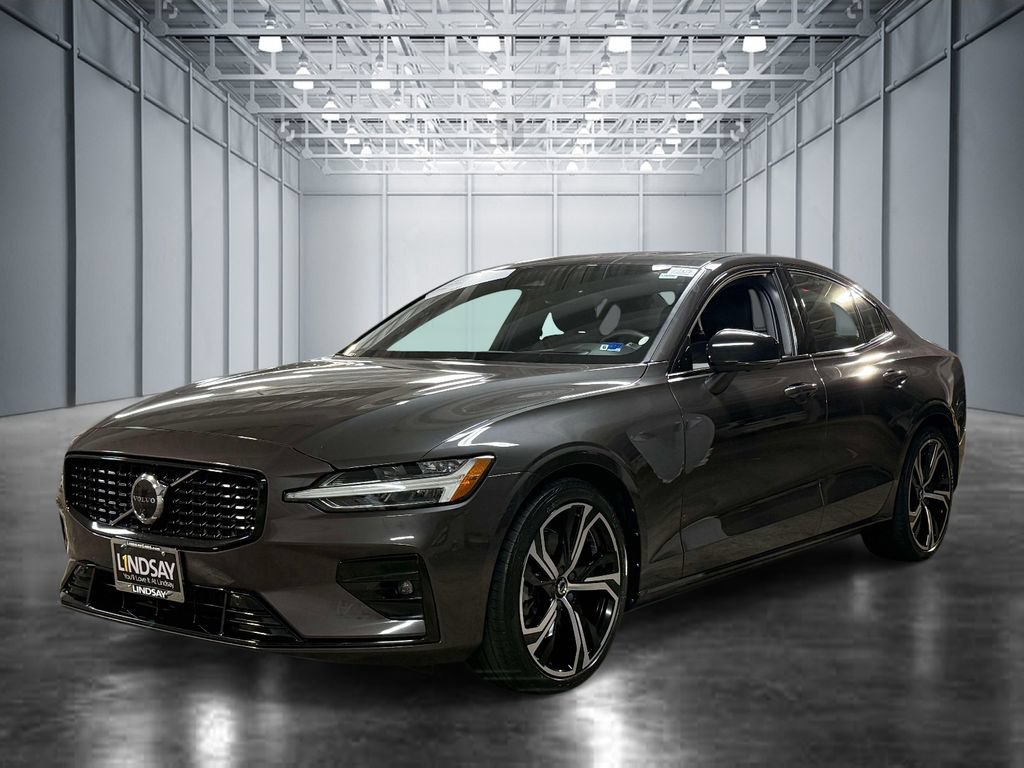 Used 2024 Volvo S60 B5 Ultimate