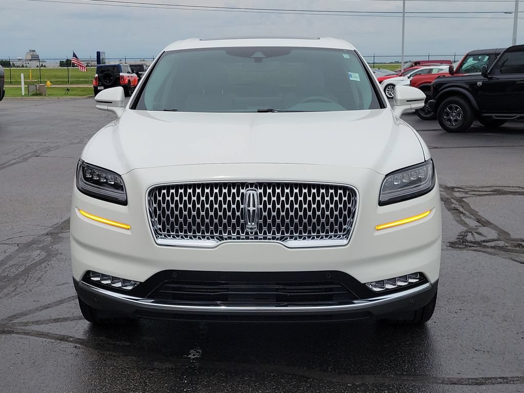 Certified 2023 Lincoln Nautilus Reserve w/ Equipment Group 202A AWD/4WD image 2