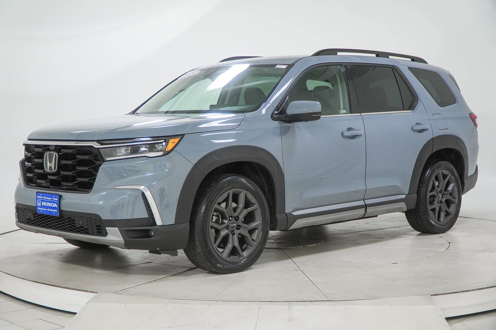 Used 2023 Honda Pilot Elite image 4