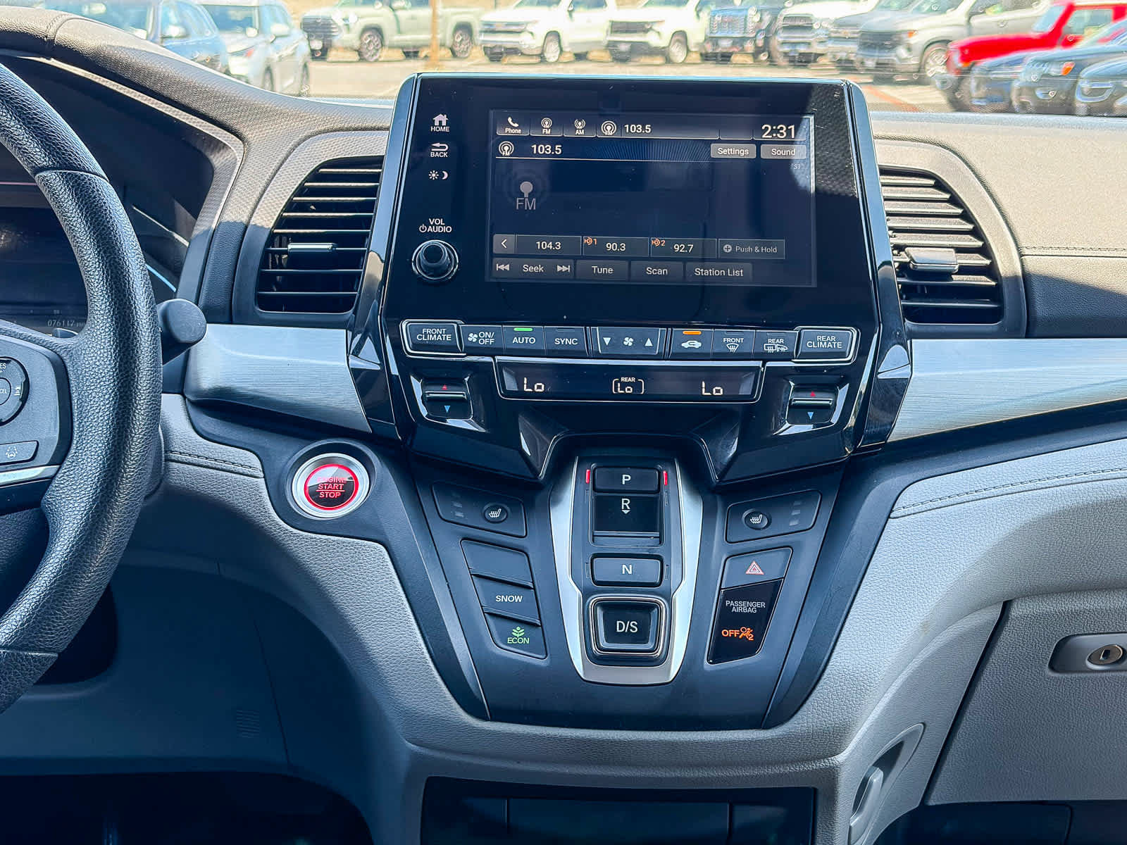 Used 2018 Honda Odyssey EX image 12