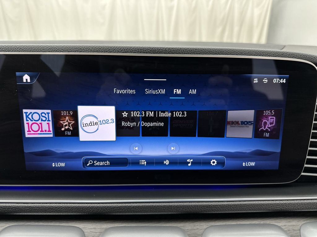 Used 2024 Mercedes-Benz GLE 450 4MATIC image 16