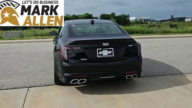 Used 2025 Cadillac CT5 V RWD image 7