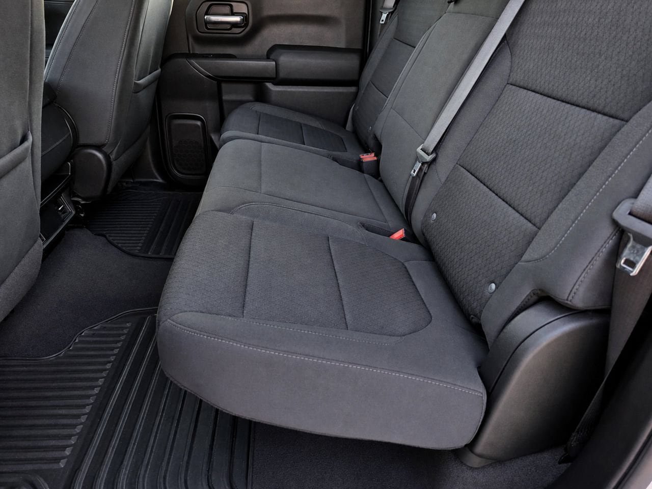 Certified 2020 Chevrolet Silverado 1500 LT AWD/4WD image 32