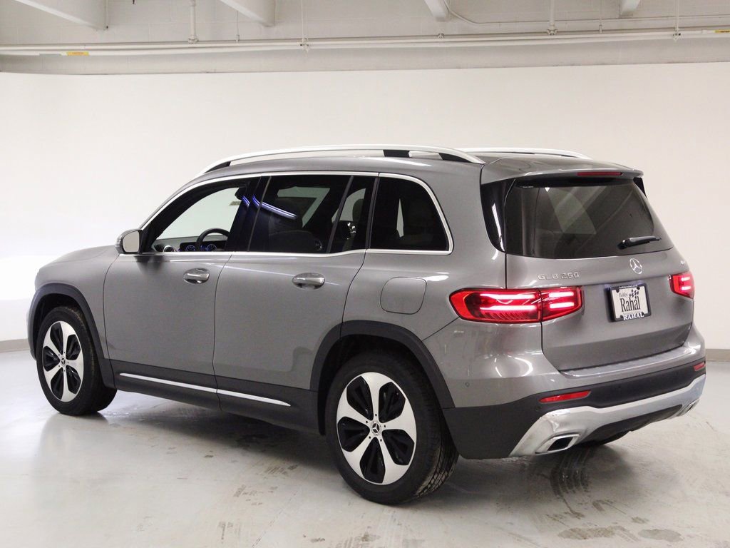 New 2026 Mercedes-Benz GLB 250 4MATIC image 6