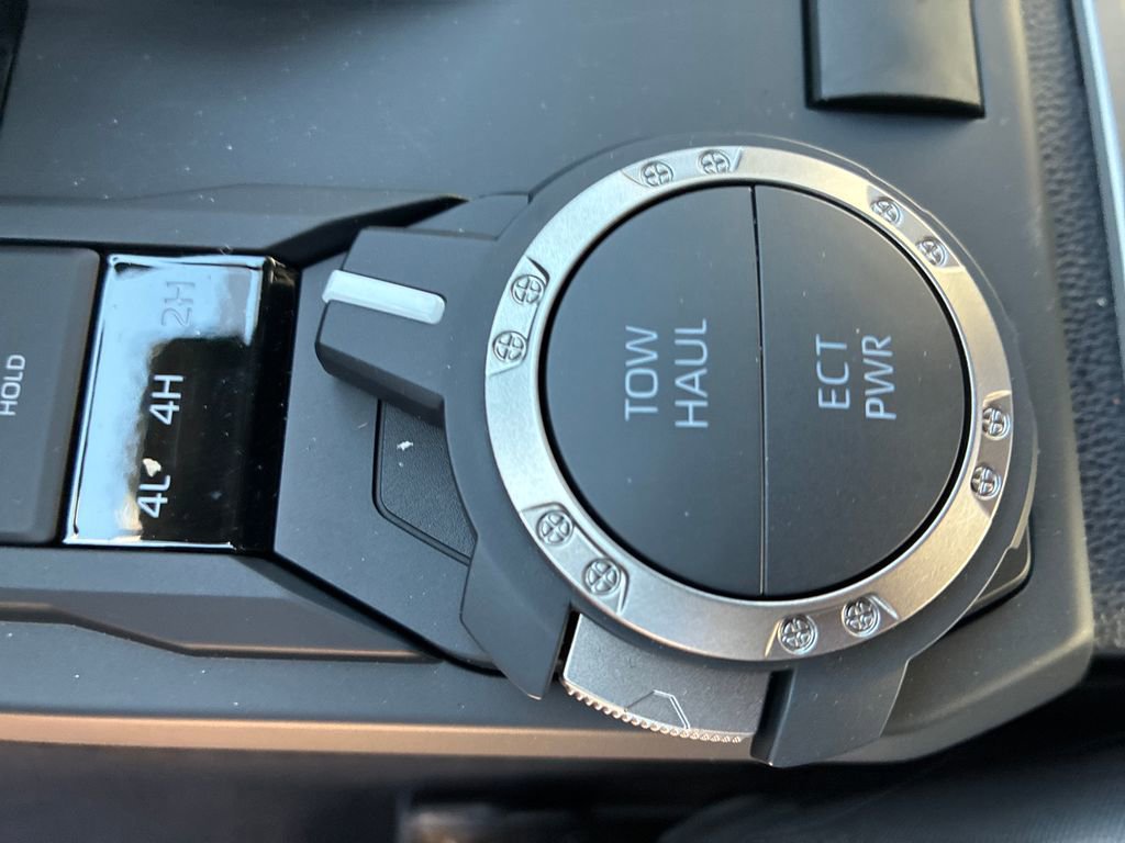 New 2026 Toyota Tacoma SR5 image 33