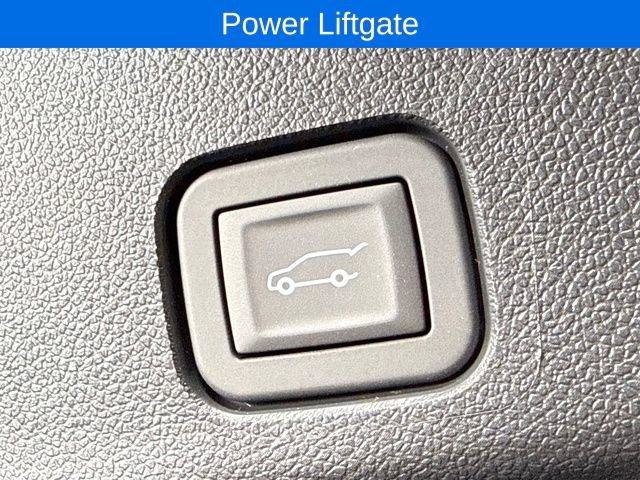 New 2026 Chevrolet Traverse LT w/ Driver Confidence Package image 17