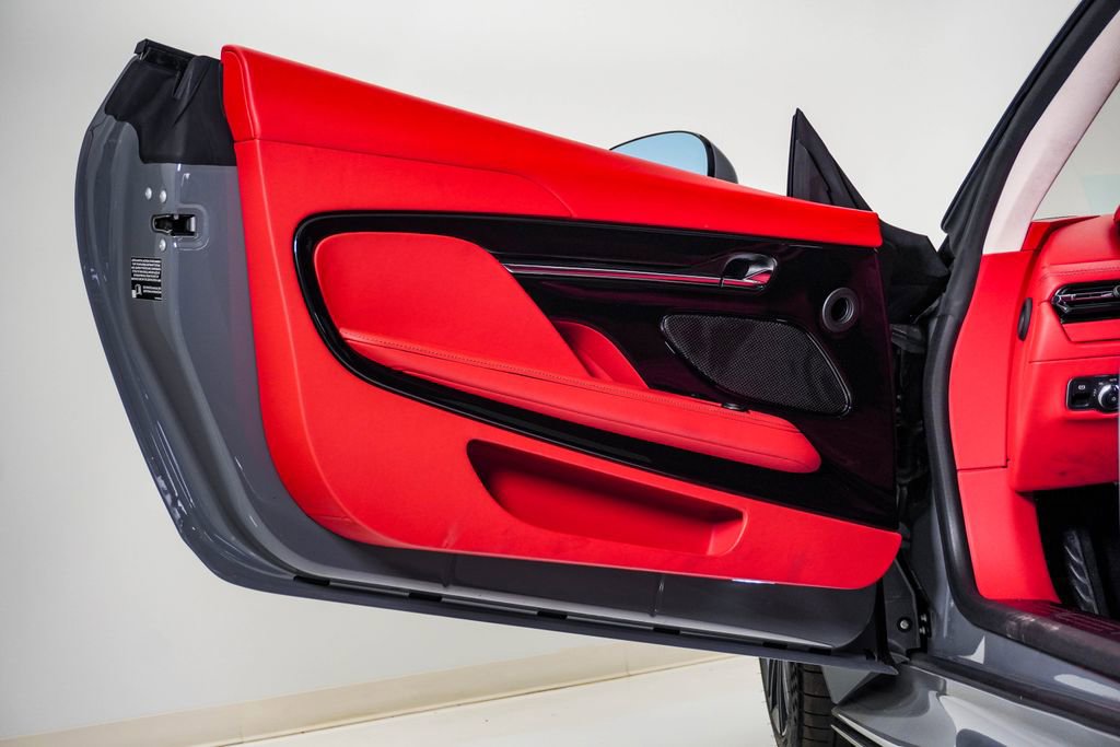 Used 2024 Aston Martin DB12 Coupe image 32