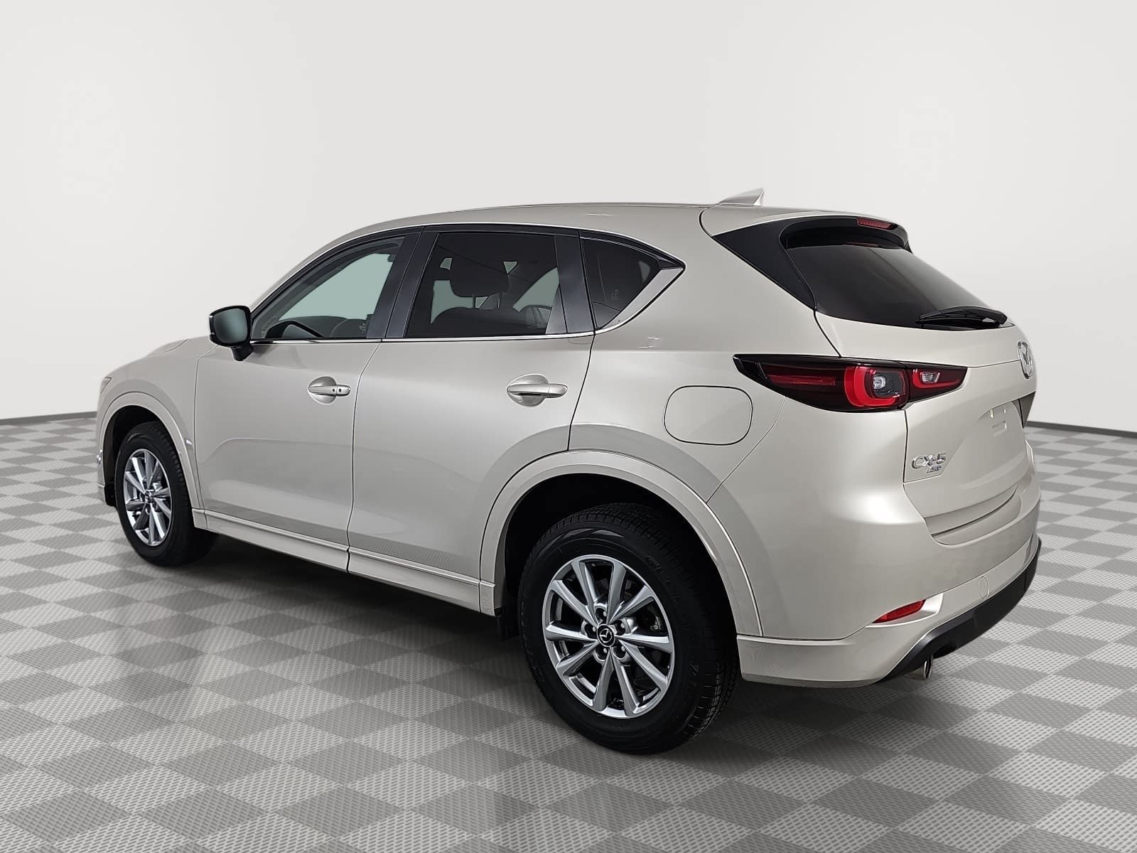 Used 2024 MAZDA CX-5 AWD 2.5 S w/ Select Package image 6