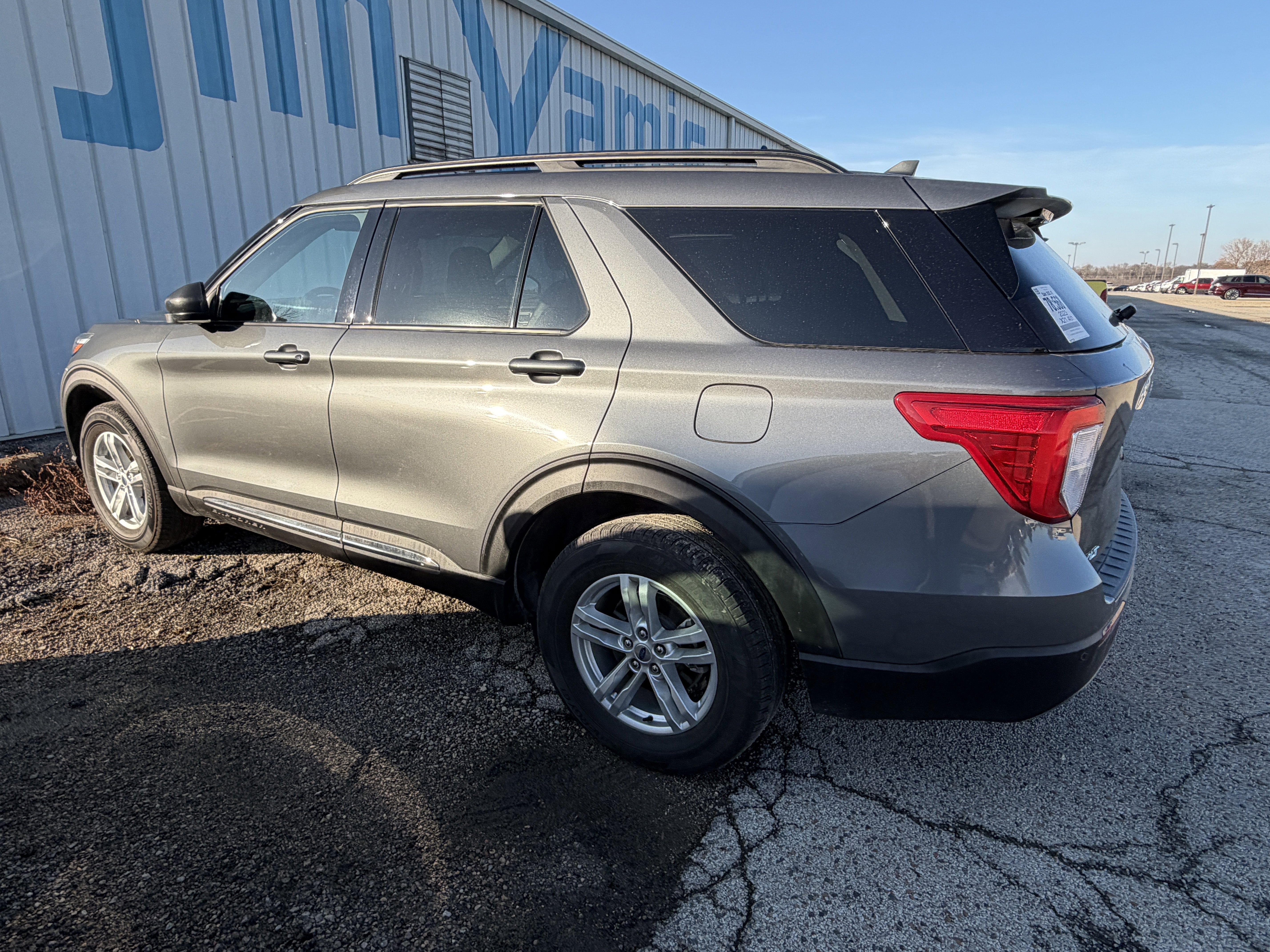 Used 2023 Ford Explorer XLT w/ Equipment Group 202A image 11