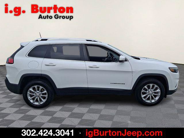 Certified 2019 Jeep Cherokee Latitude w/ Cold Weather Group AWD/4WD image 7