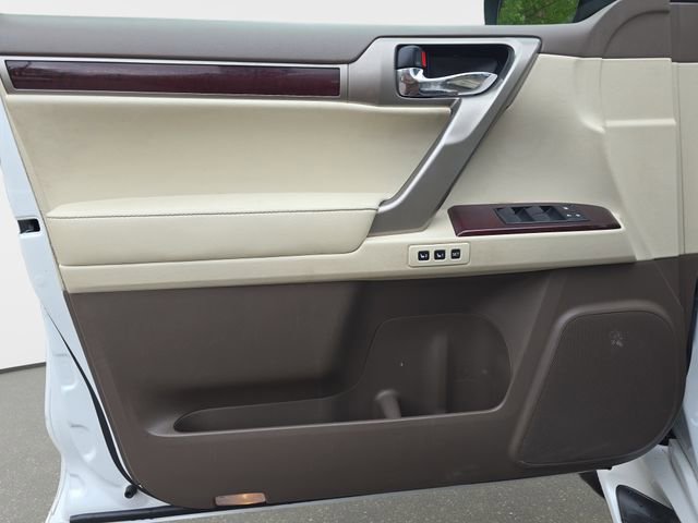 Used 2018 Lexus GX 460 Luxury AWD/4WD image 30