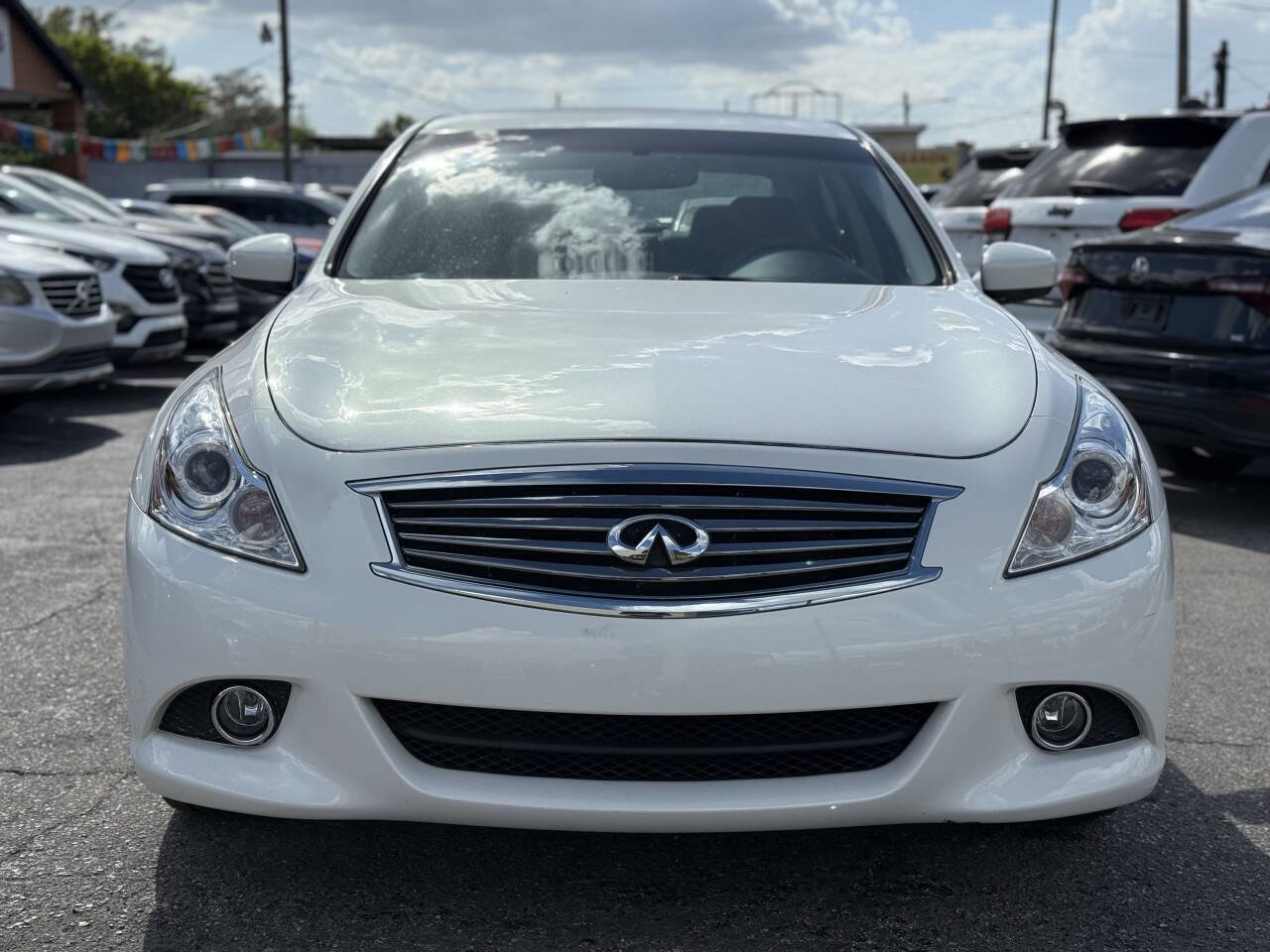 Used 2015 INFINITI Q40 w/ Moonroof Package image 10