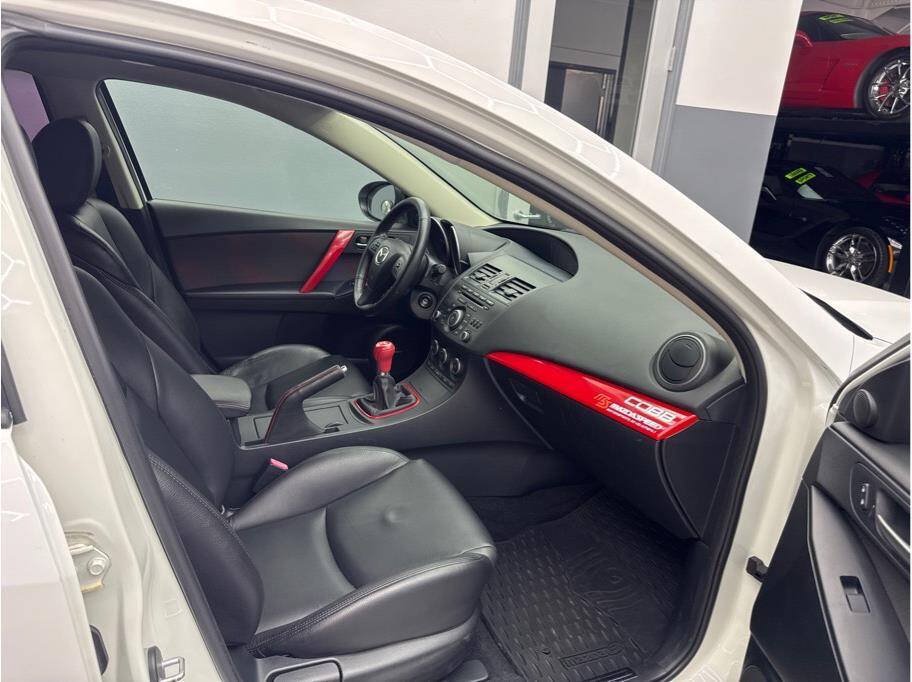 Used 2013 MAZDA MAZDA3 Touring FWD image 26