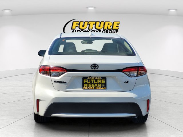 Used 2022 Toyota Corolla LE FWD image 8