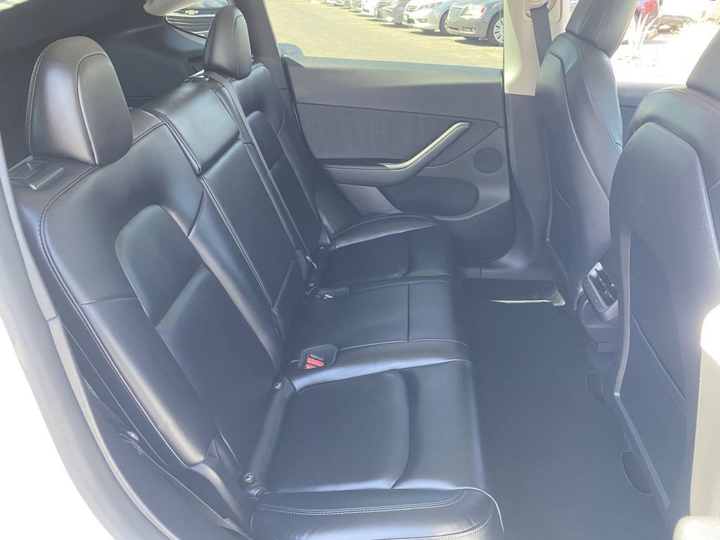Used 2021 Tesla Model Y Performance AWD/4WD image 16