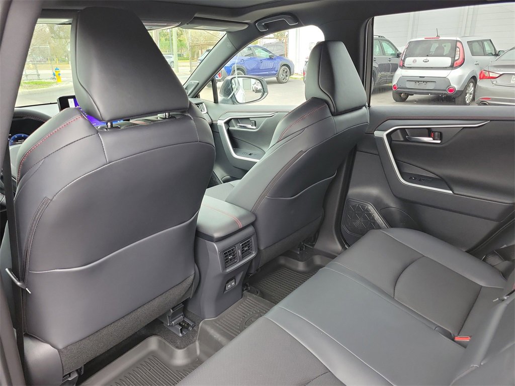Used 2025 Toyota RAV4 XSE w/ Premium Package image 12