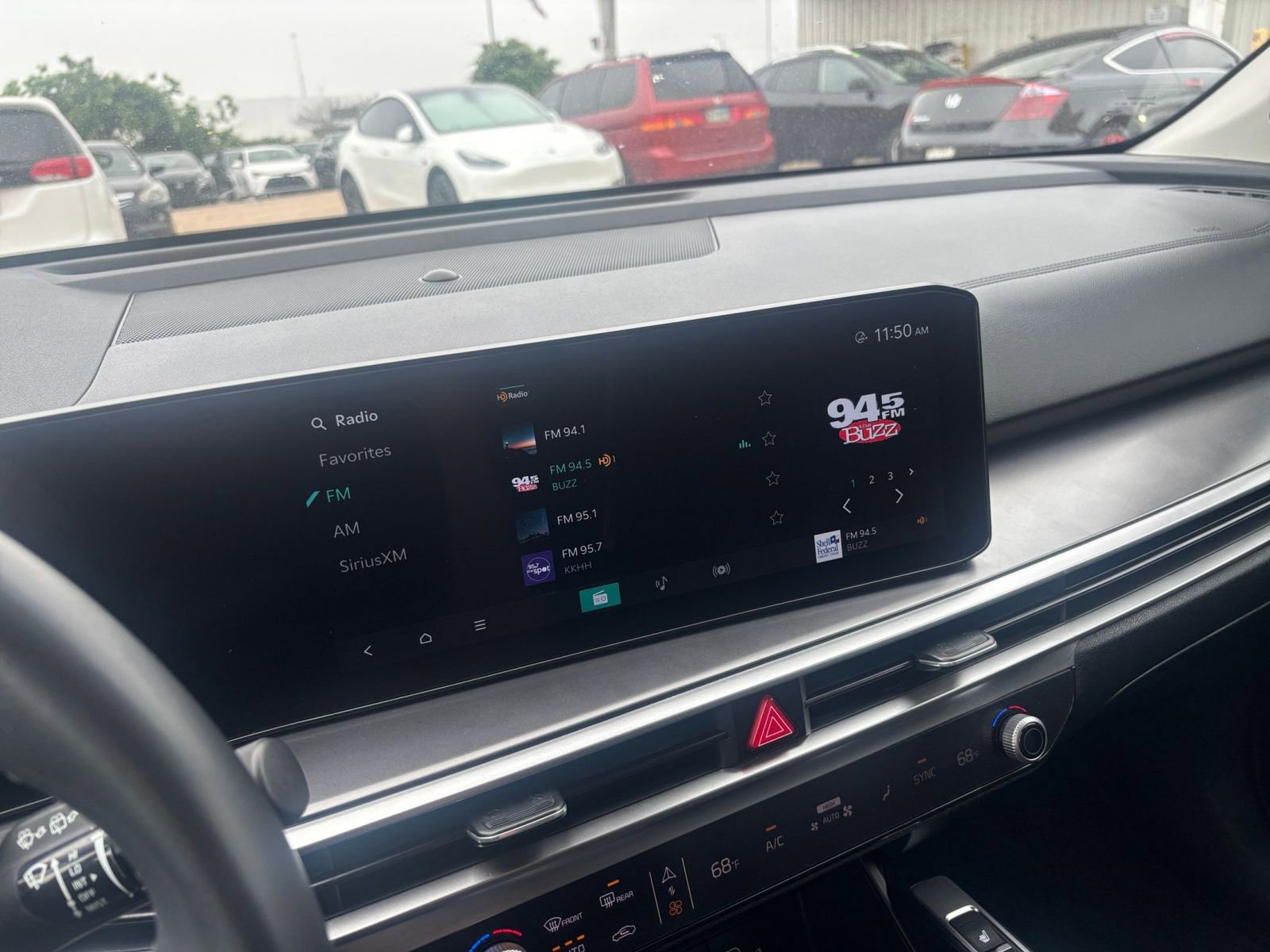 Used 2024 Kia Sorento S FWD image 21