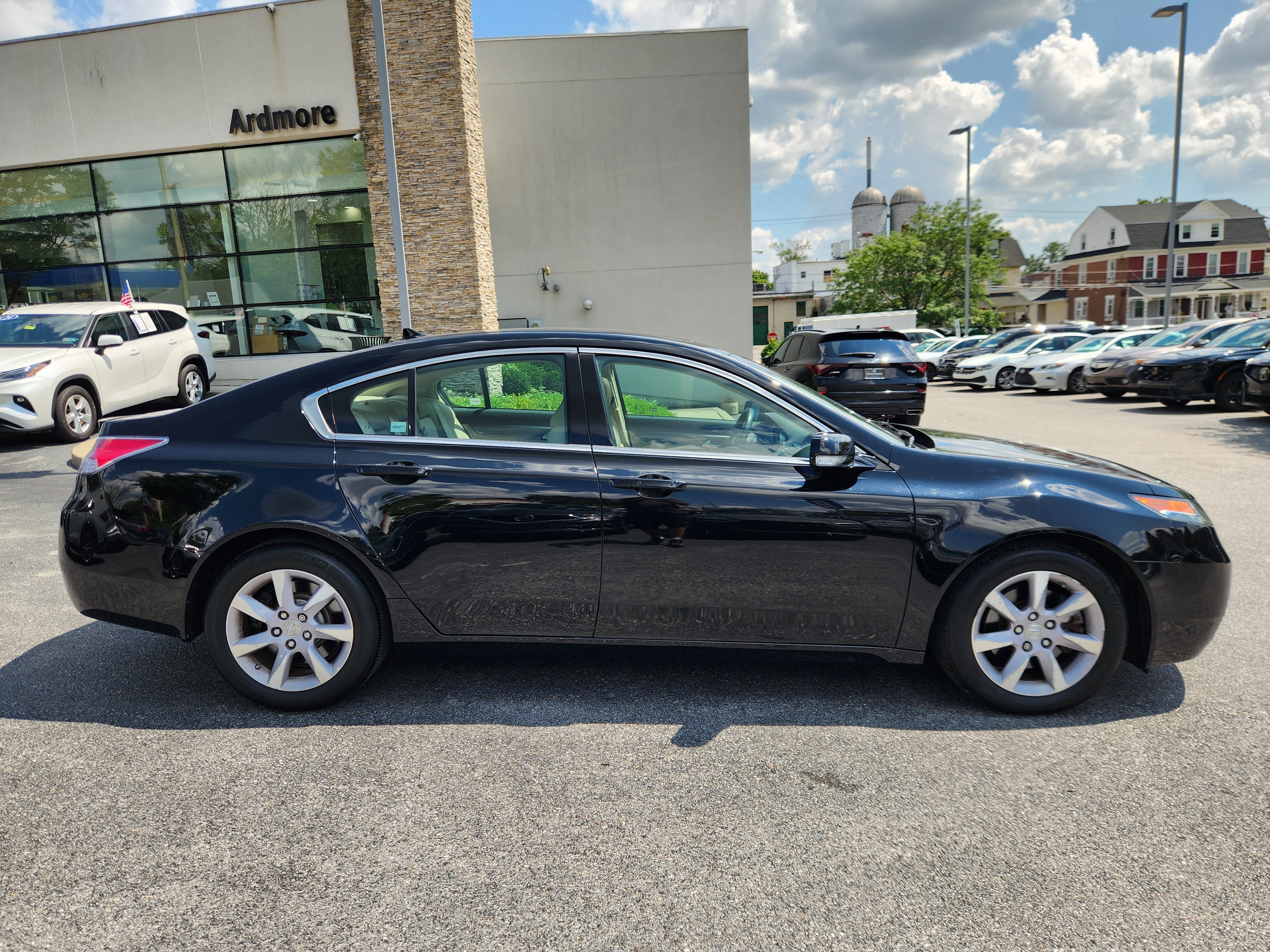Used 2014 Acura TL w/ Technology Package FWD image 6