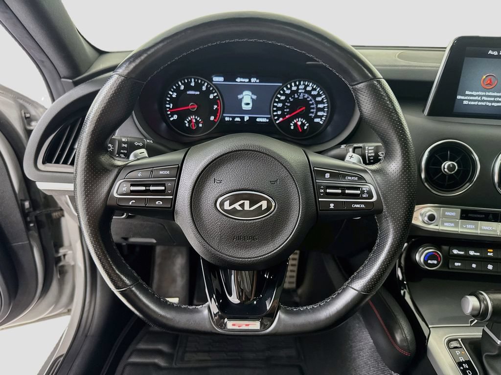 Used 2020 Kia Stinger GT1 AWD/4WD image 13