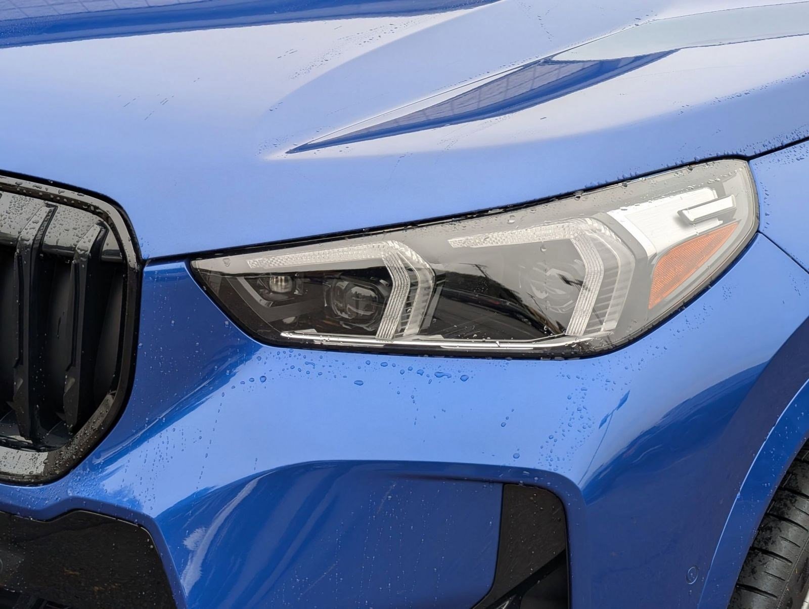 Used 2025 BMW X1 xDrive28i w/ Technology Package image 11