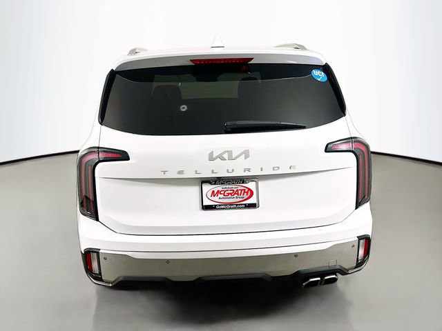 Used 2023 Kia Telluride EX w/ EX Captain's Chair Package FWD image 22