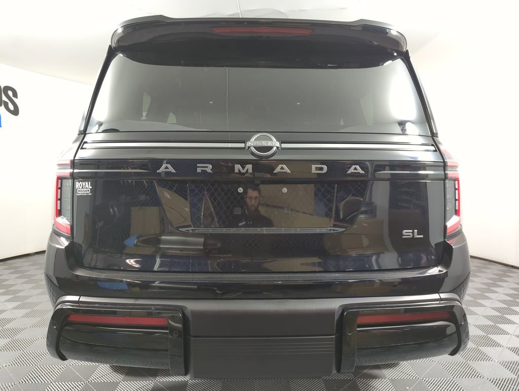Used 2025 Nissan Armada SL w/ Captain's Chari Seat Package image 4