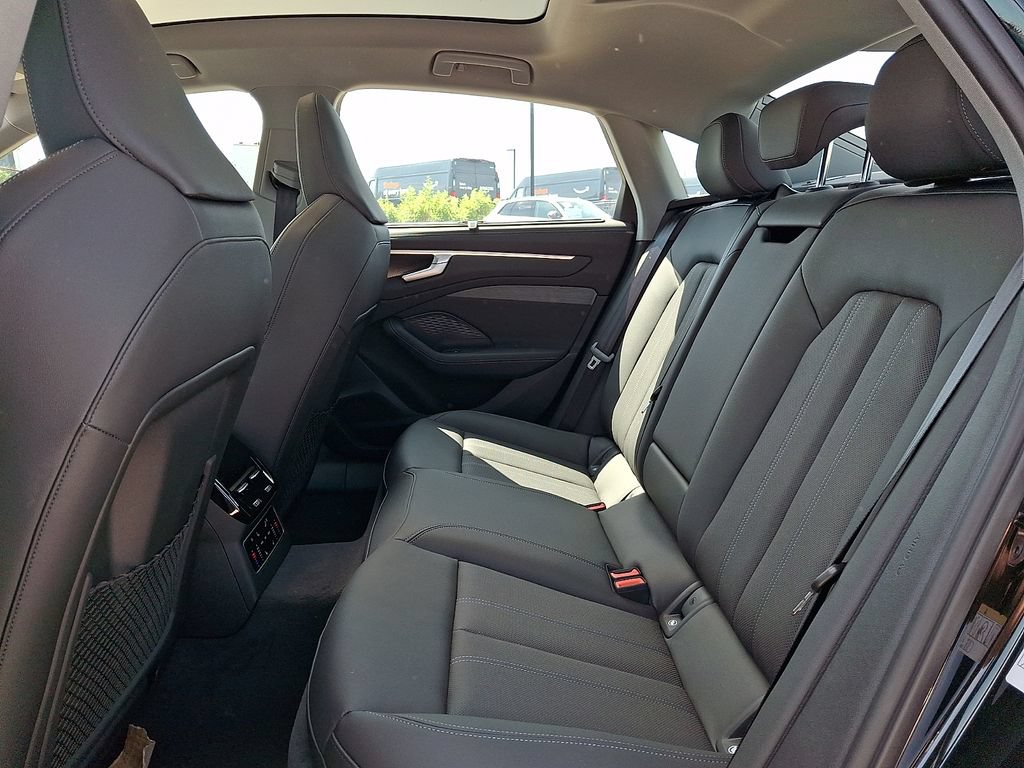 New 2026 Audi A6 Premium Plus AWD/4WD image 5