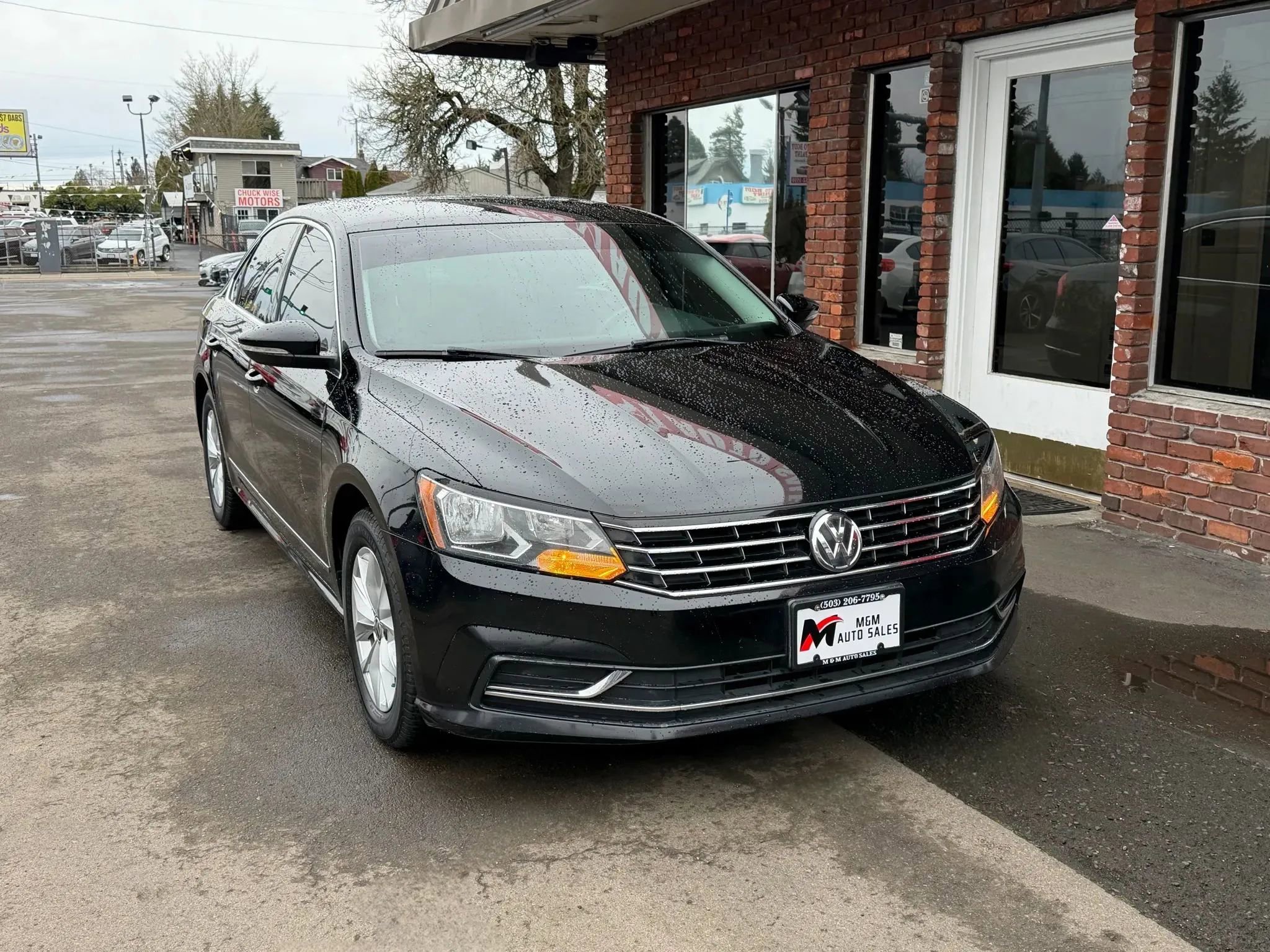 Used 2016 Volkswagen Passat 1.8T R-Line image 1