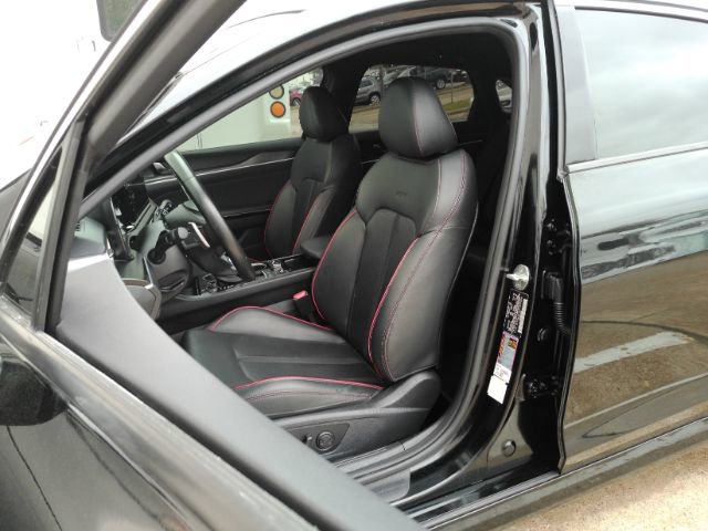 Used 2023 Kia K5 GT image 6