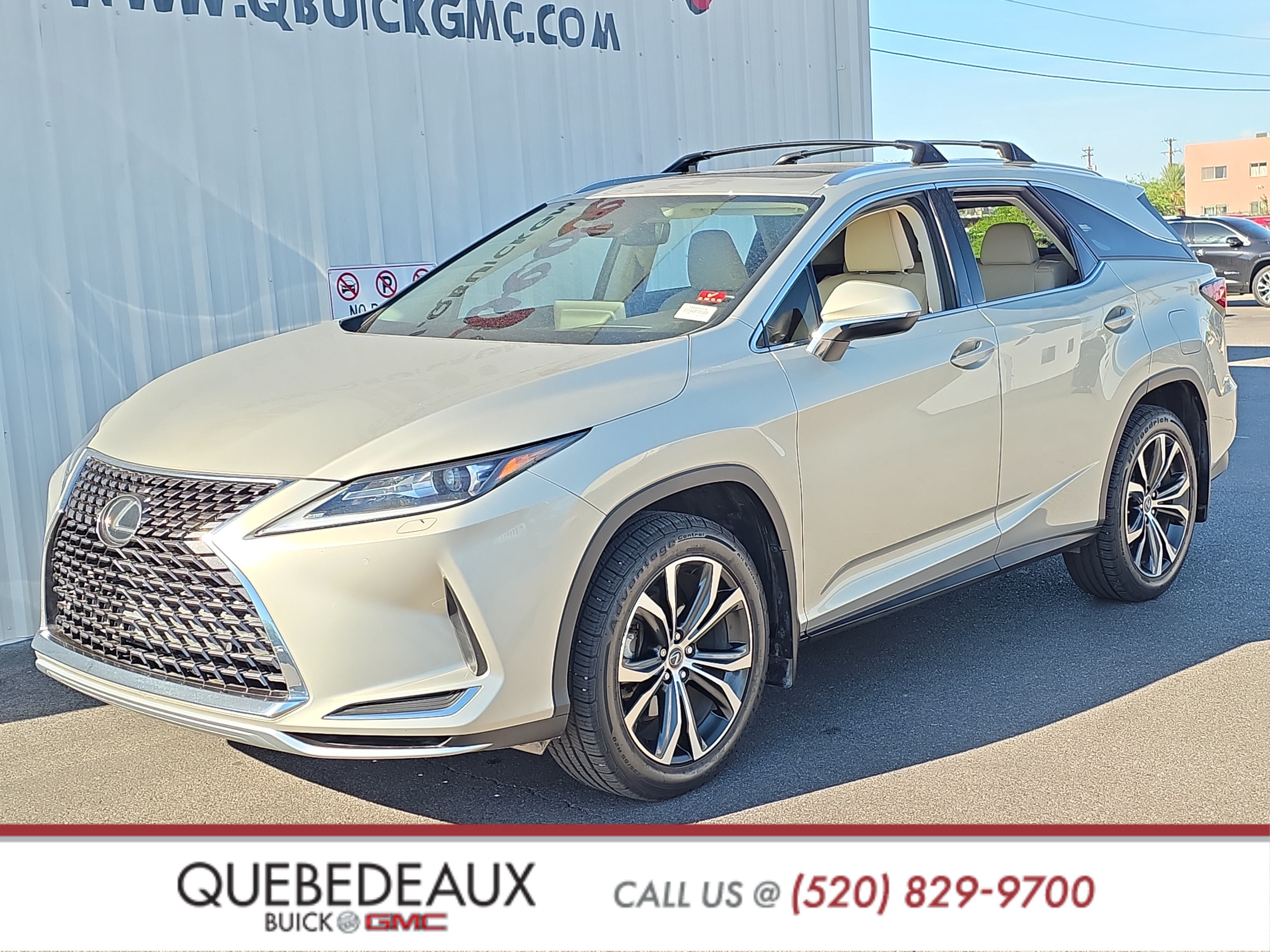 Used 2020 Lexus RX 350L Premium w/ Premium Package AWD/4WD image 3